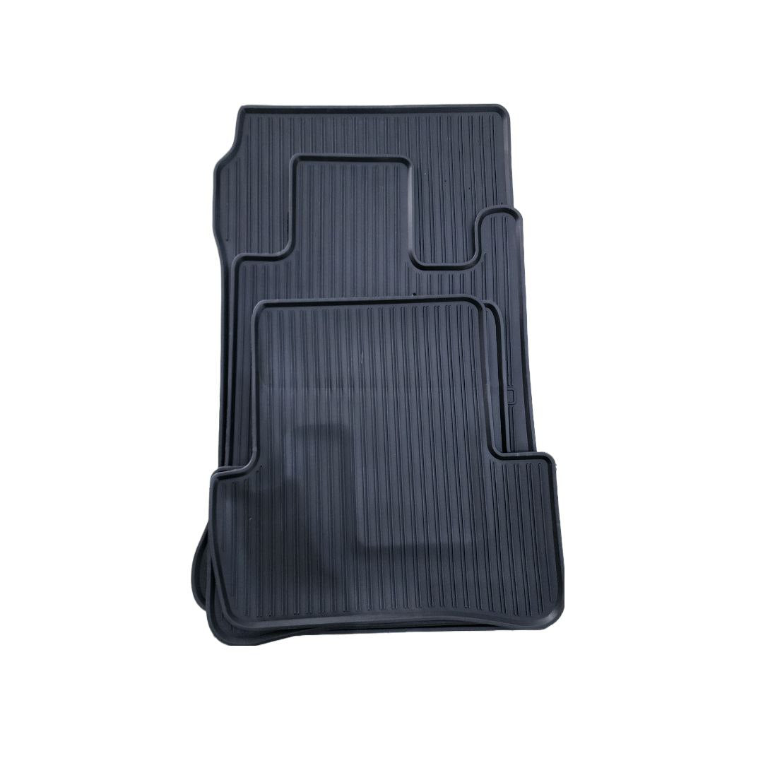 Mercedes C-Class Rubber Mats - W204 / W205 ( non oem )