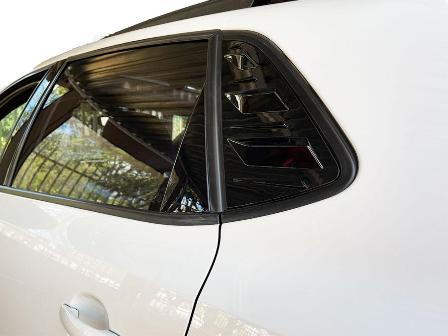VW Polo 6 Quarter Glass Louvre